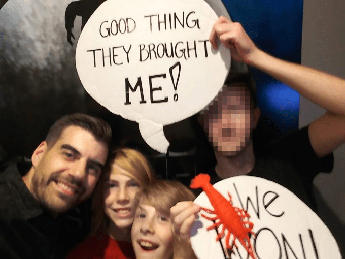 no-escape-save-martin-flou-2018-07-19